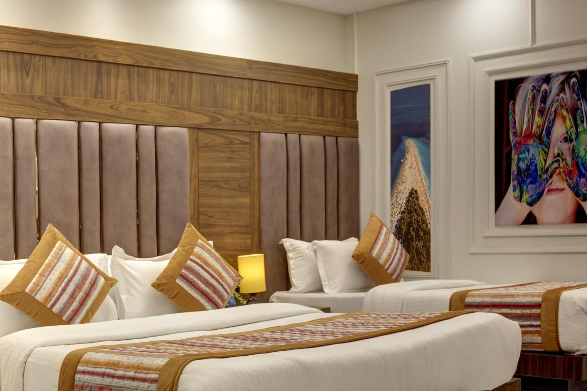 Bless Inn - Near Connaught Place New Delhi Exterior photo